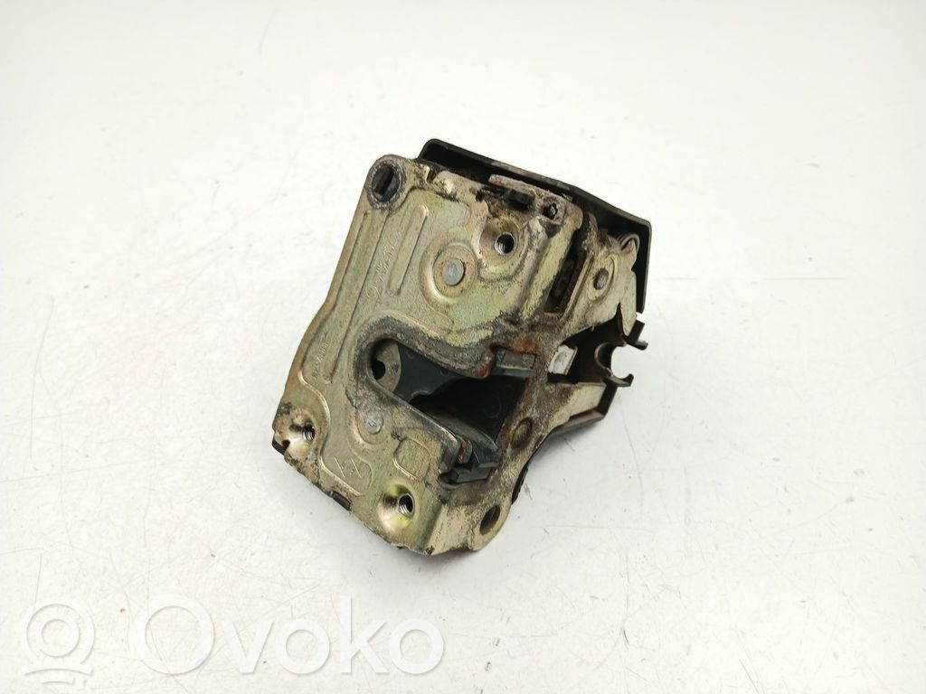 Renault Megane I Rear door lock 