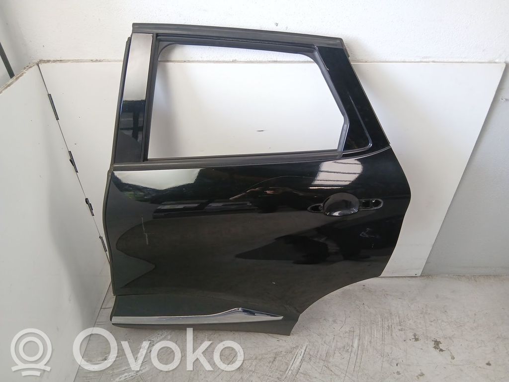 Renault Captur Galinės durys 