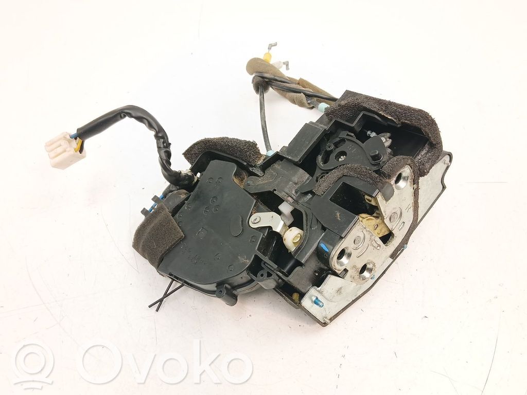Mazda CX-7 Takaoven lukko 