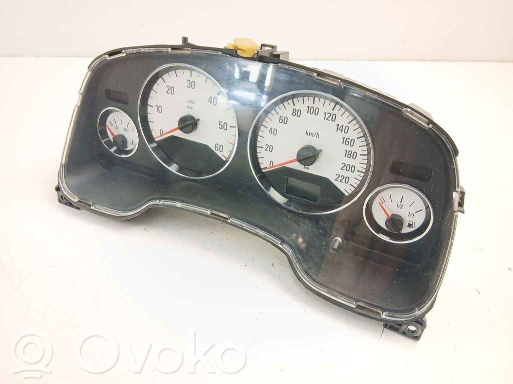 Opel Astra G Velocímetro (tablero de instrumentos) 