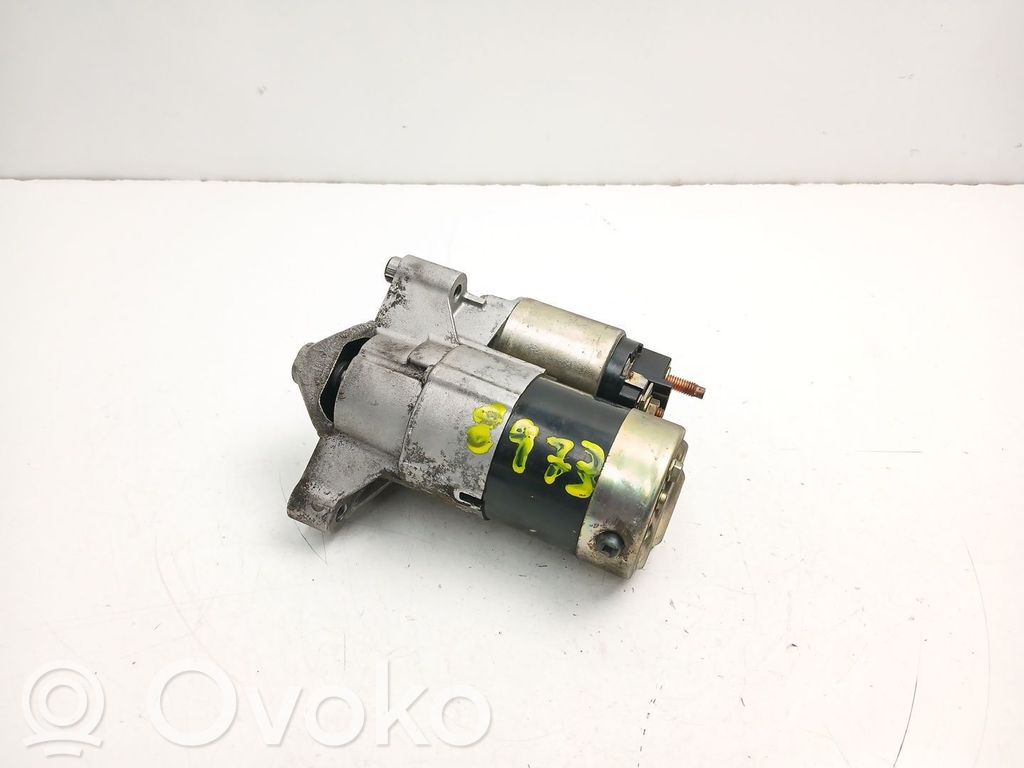 Starteris   5802V8,M000T82081