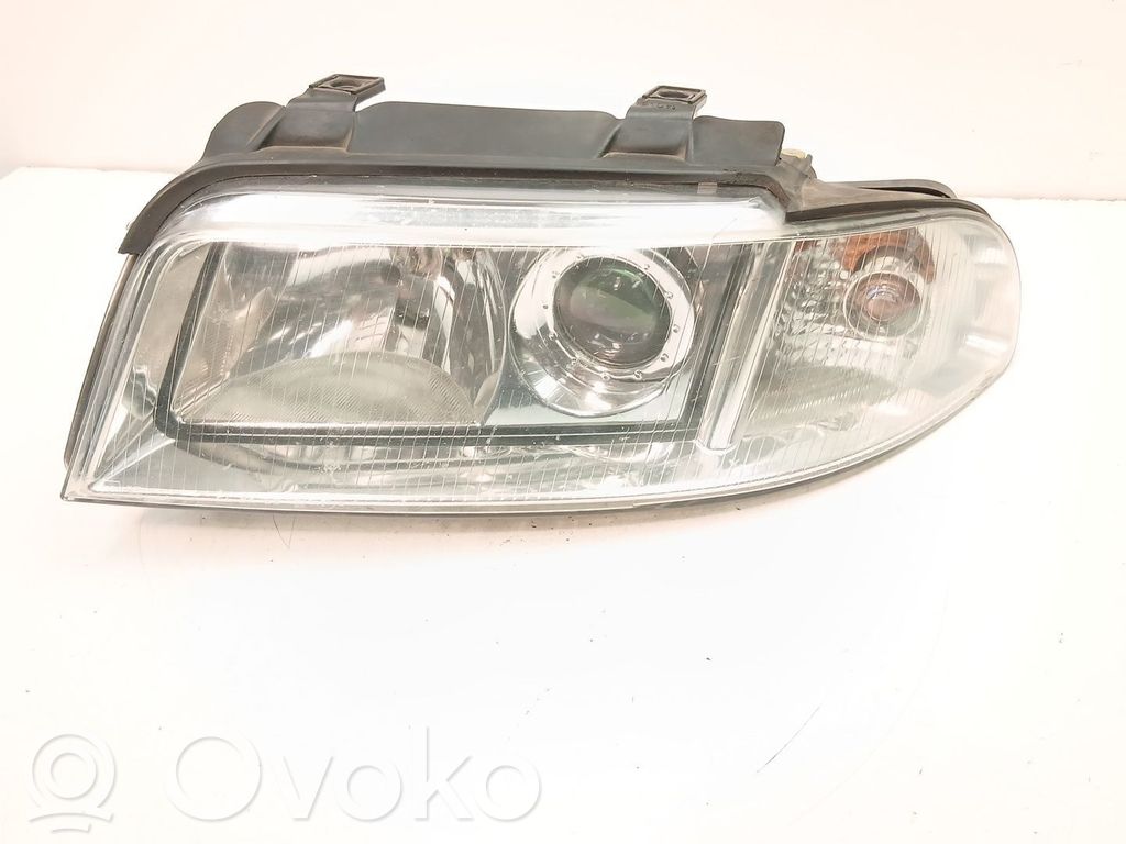 Phare frontale   8D0941003AK,89300371
