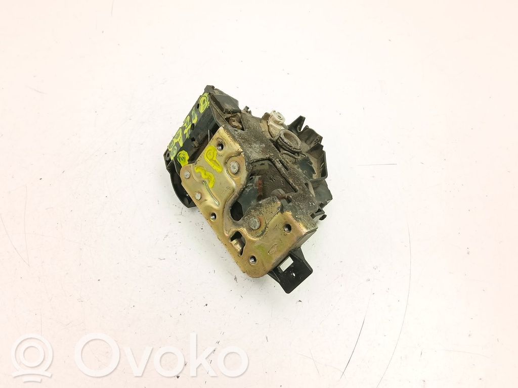 Front door lock   2S4AA21812CB