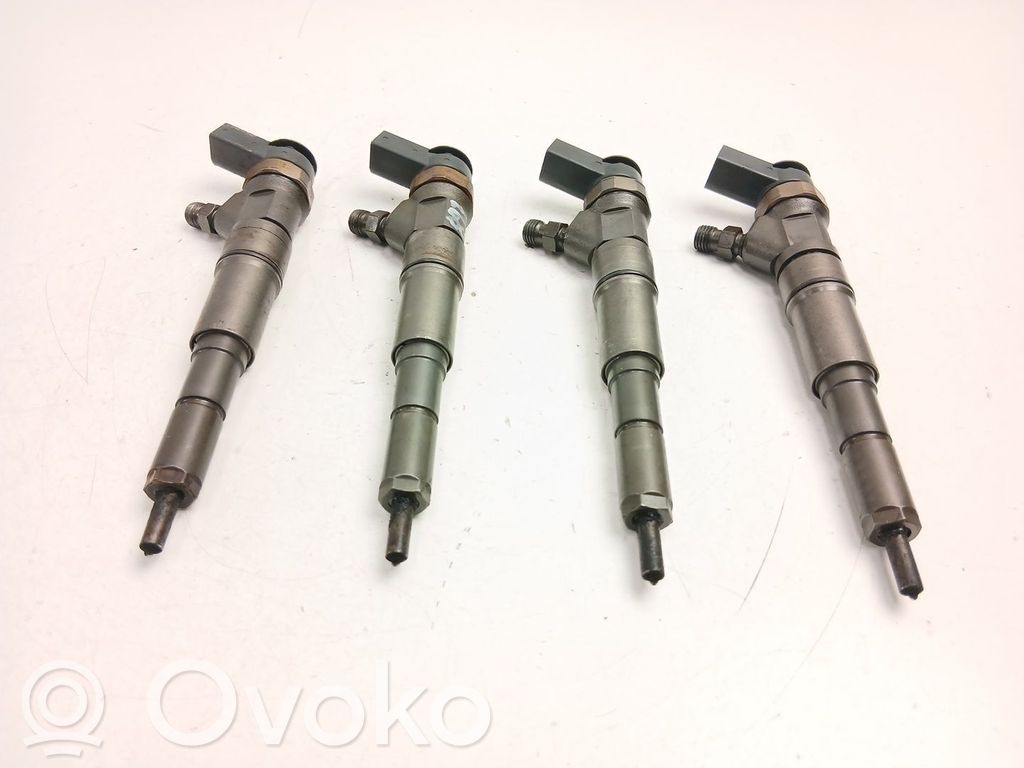 Fuel injector   7788609,0445110080
