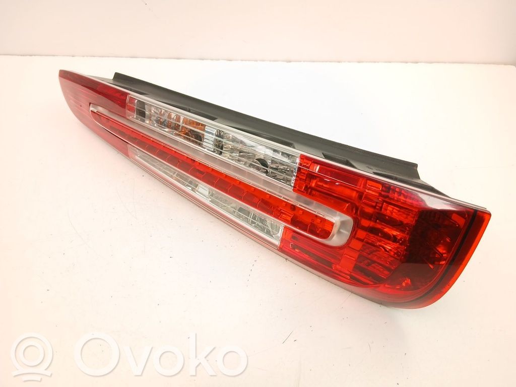 Ford C-MAX I Takavalot 