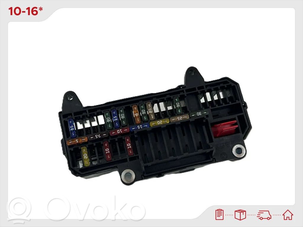 Fuse box set   61136900583