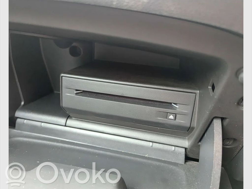 Opel Astra K Radio / CD-Player / DVD-Player / Navigation 