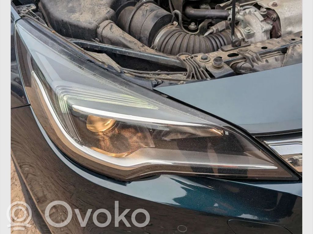 Opel Astra K Scheinwerfer 