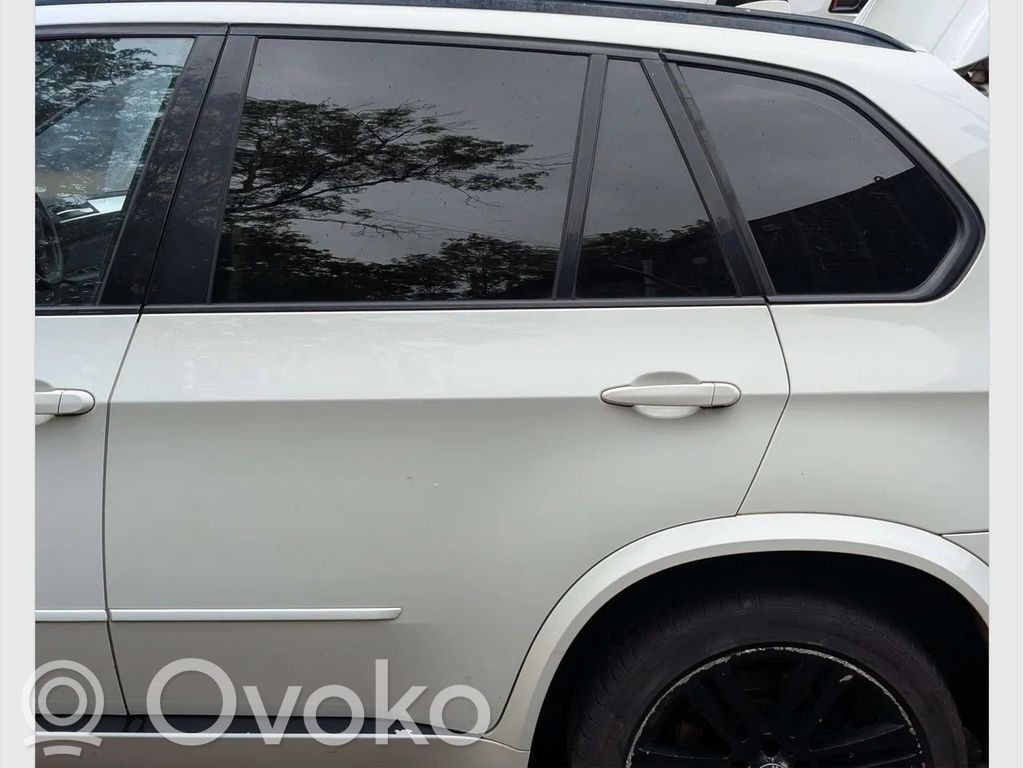BMW X5 E70 Galinės durys 