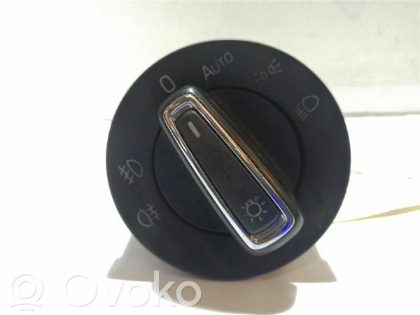 Skoda Rapid (NH) Interruptor de luz 