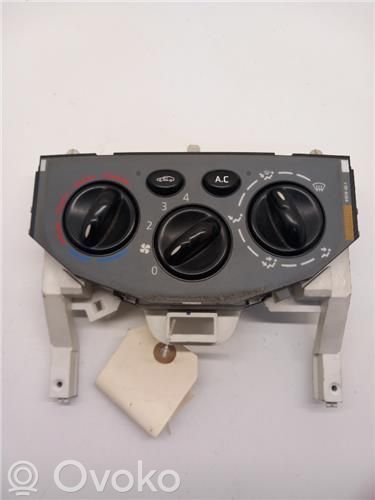 Opel Vivaro Air conditioning (A/C) switch 