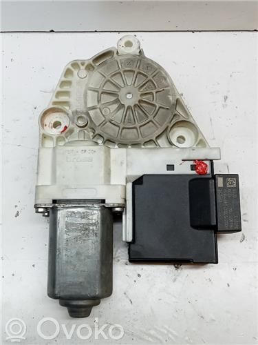 Seat Ibiza III (6L) Silnik regulatora szyby drzwi przednich 