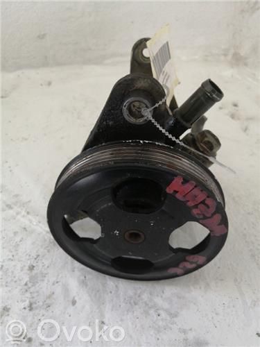 Mazda 626 Ohjaustehostimen pumppu 