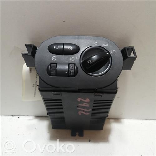 Light switch   YWC106940,YUG108000