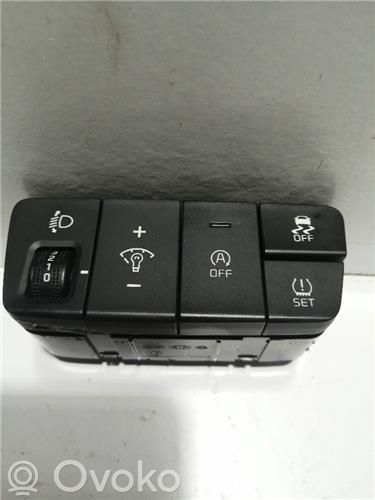 KIA Stonic Comutator/buton multifuncțional 