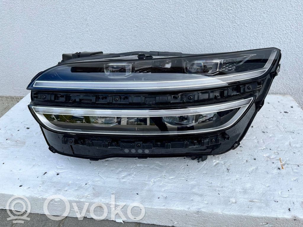 Headlight/headlamp   92101AR