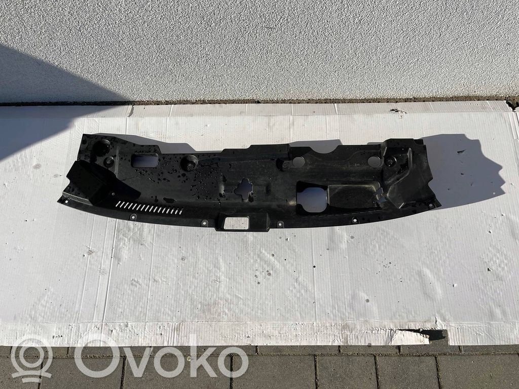 Radiatorių panelė   7450B049