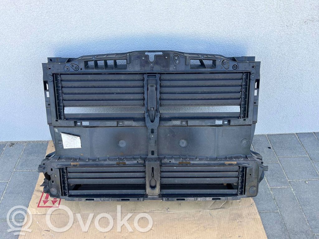 Ford Kuga III Pas przedni 