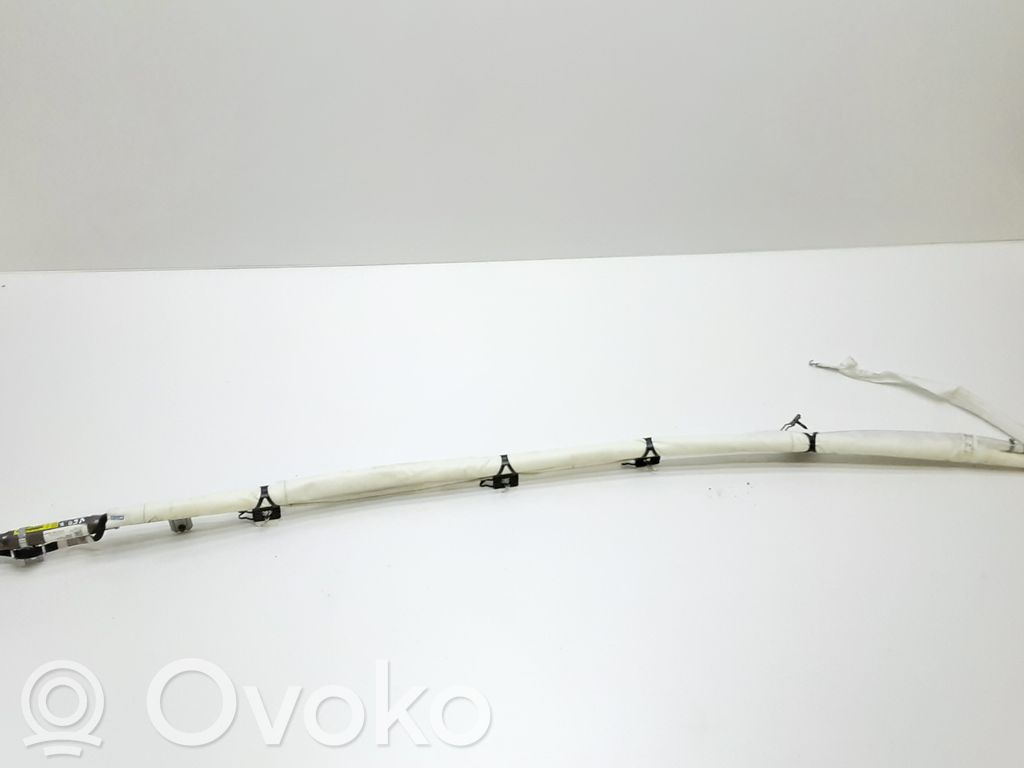 Volvo V50 Stogo oro pagalvė (užuolaida) 
