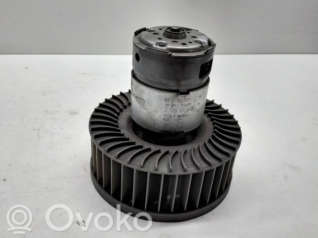BMW 3 E46 Mazā radiatora ventilators 