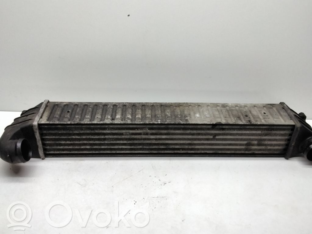 Interkūlerio radiatorius   7M3145805
