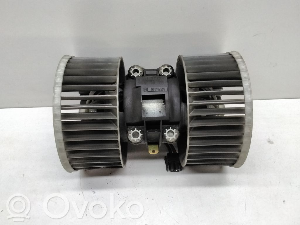 BMW 3 E46 Mazā radiatora ventilators 