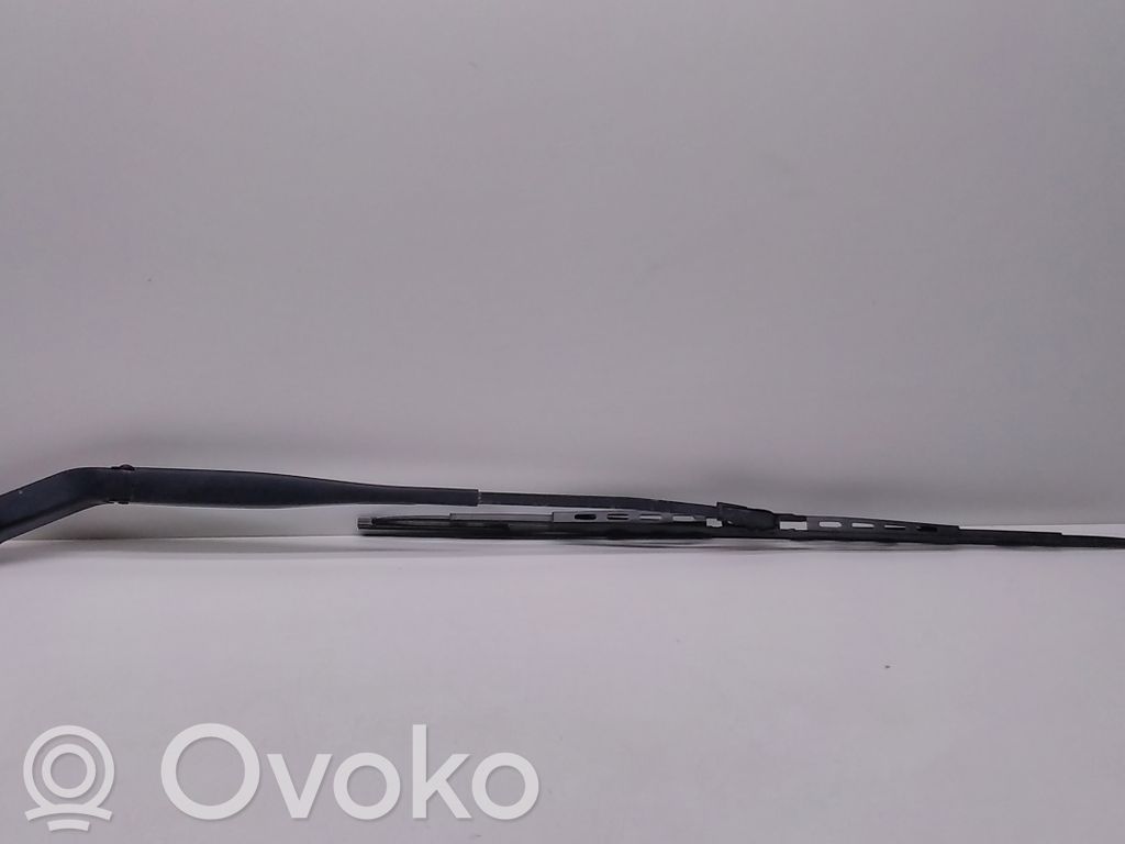 Opel Meriva A Front wiper blade arm 
