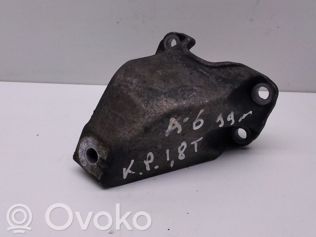 Engine mounting bracket   8B0399113AB