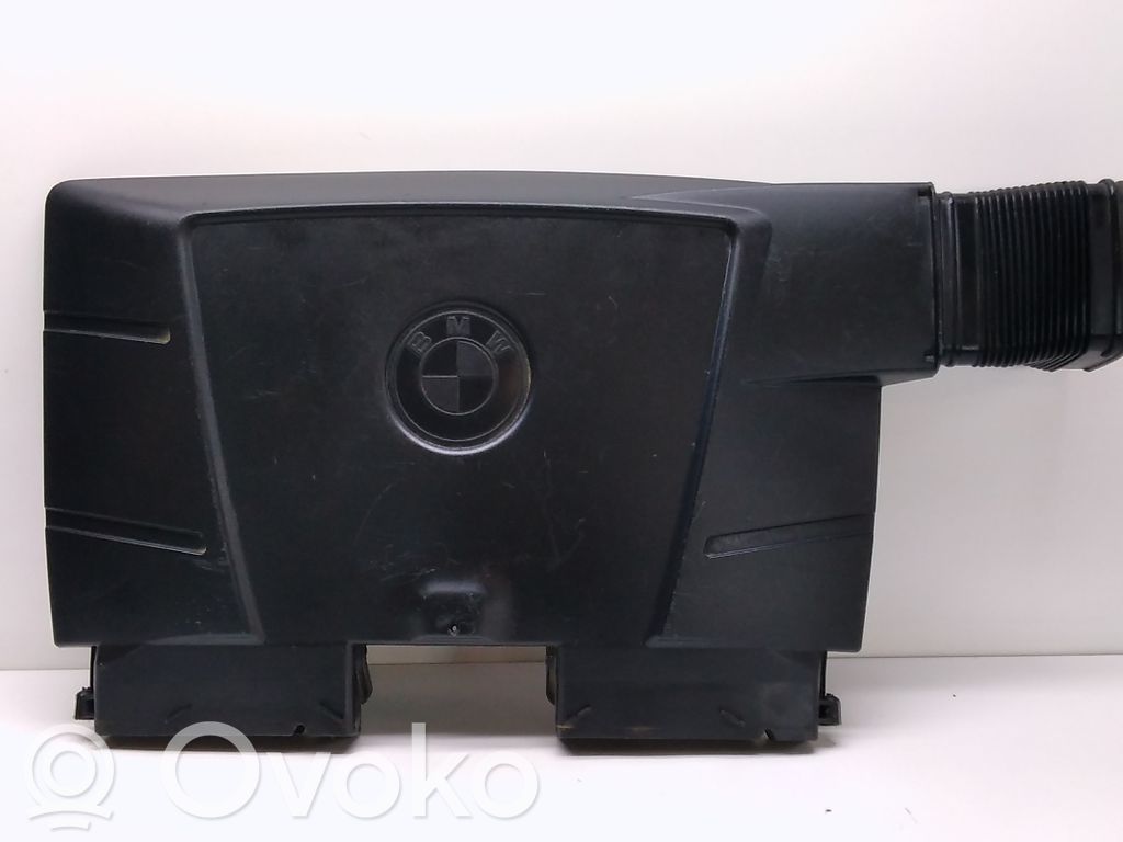 BMW 3 E90 E91 Air intake duct part 