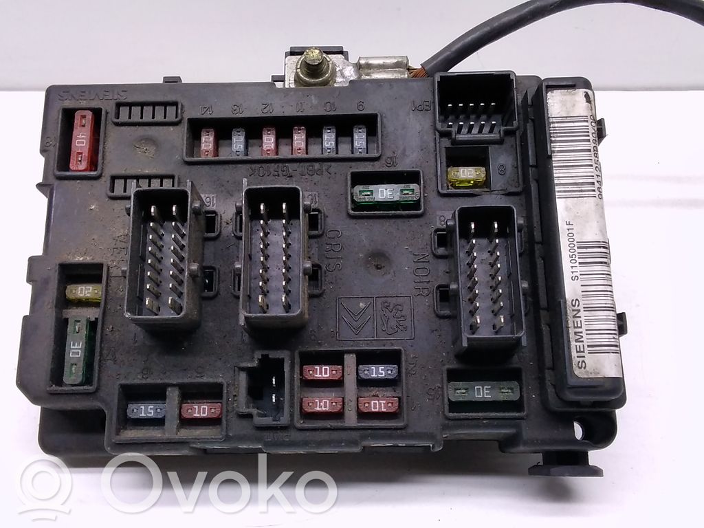 Citroen C5 Fuse module 