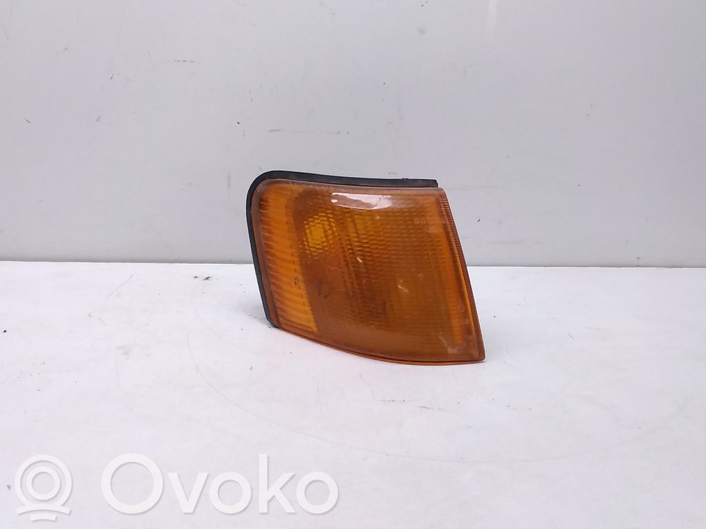 Ford Scorpio Front indicator light 