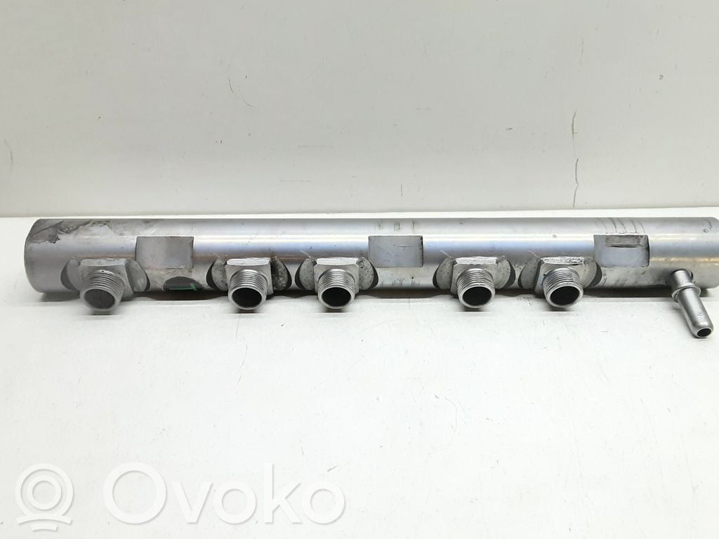 BMW 3 E90 E91 Fuel main line pipe 