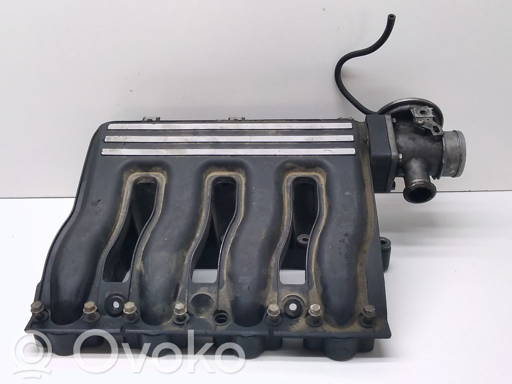 BMW 3 E46 Intake manifold 