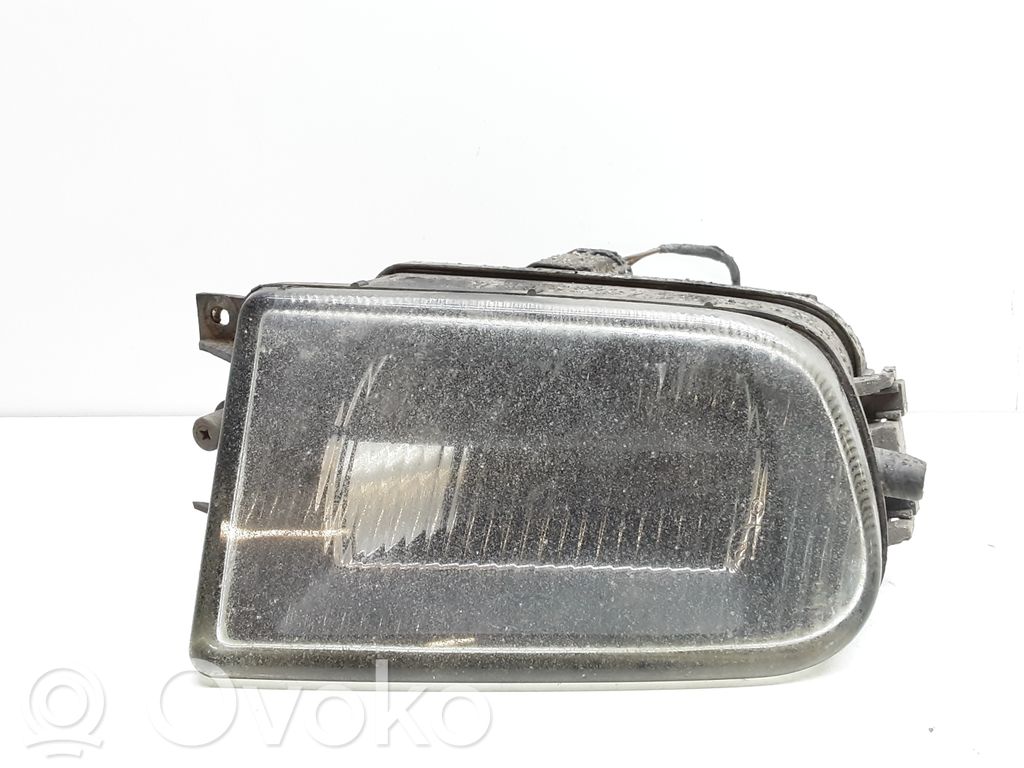 BMW 5 E39 Miglas lukturis priekšā 
