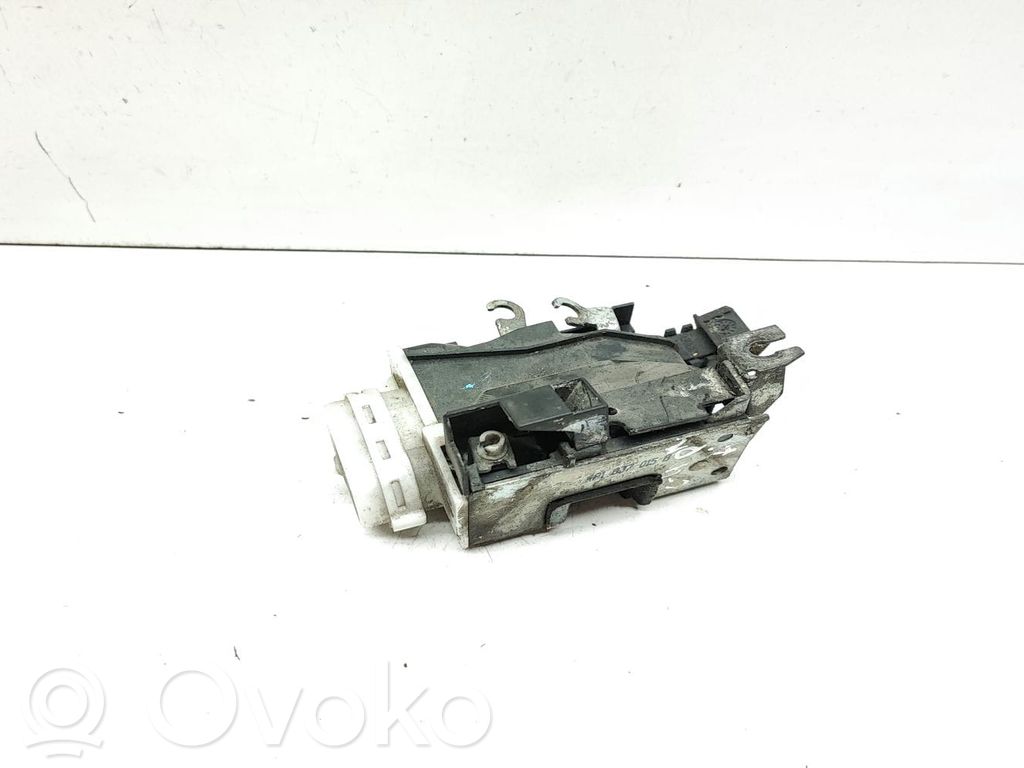 Audi A6 S6 C4 4A Etuoven lukko 