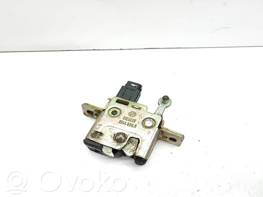 BMW 5 E34 Tailgate/trunk/boot lock/catch/latch 