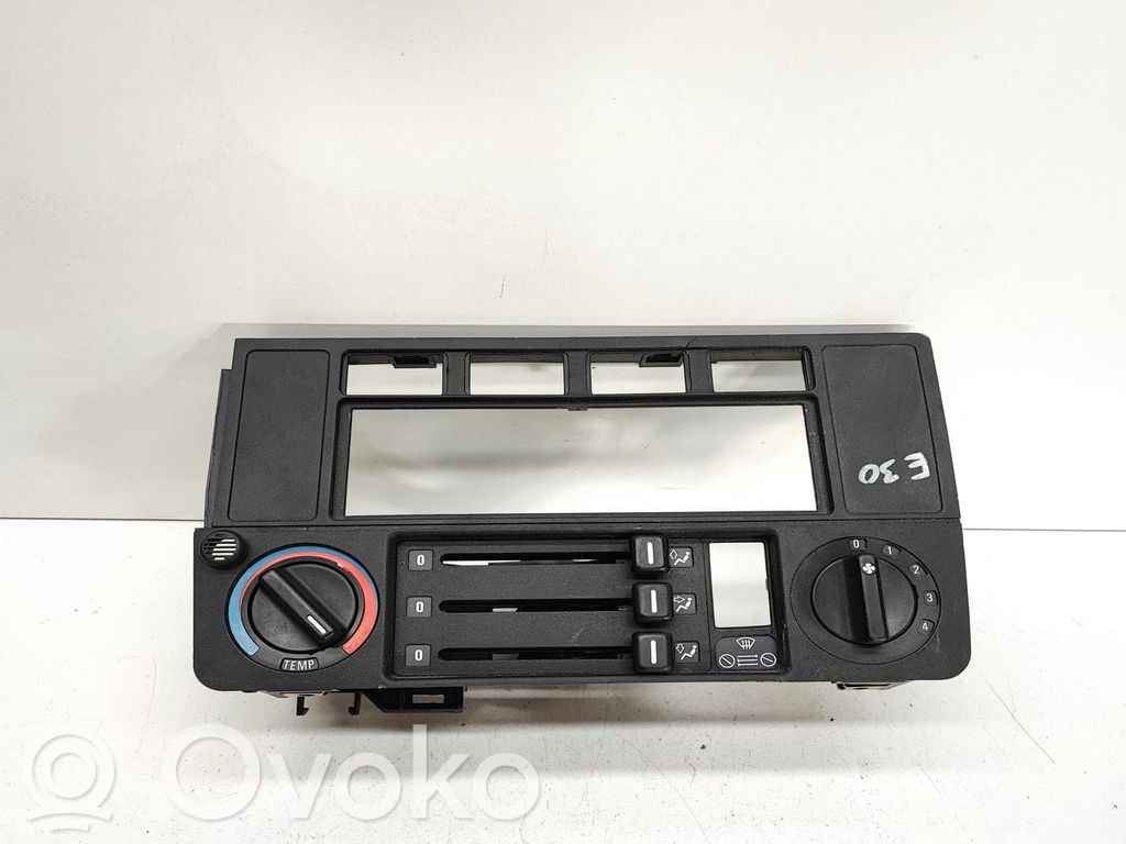 BMW 3 E30 Climate control unit 
