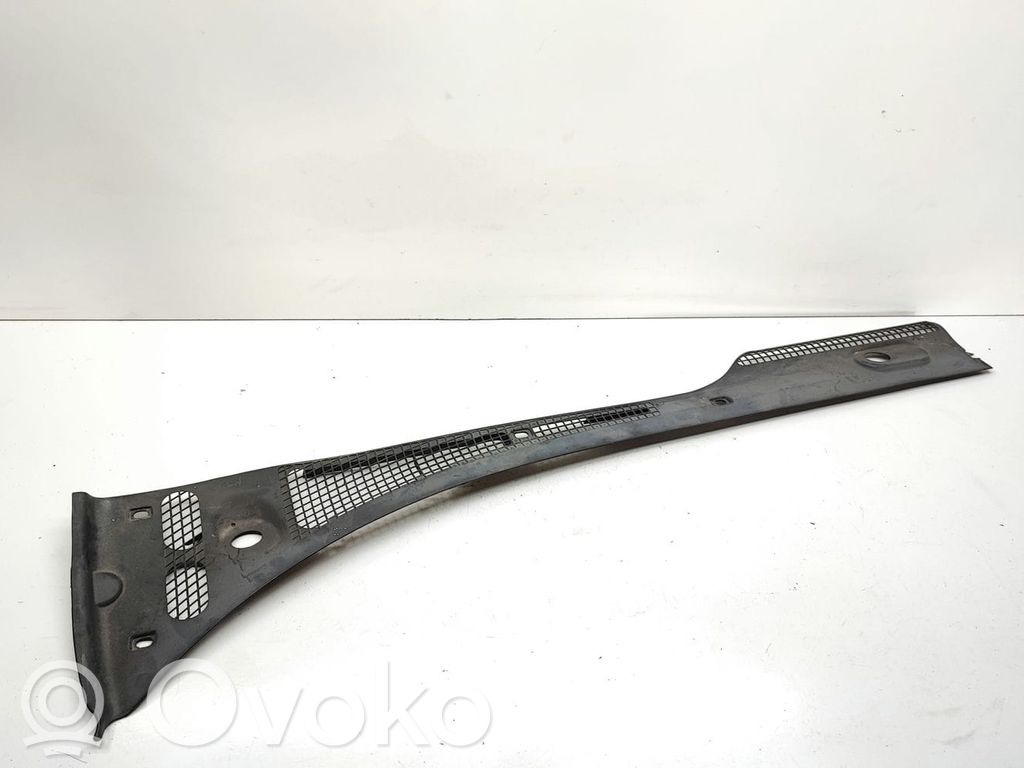 BMW 5 E34 Wiper trim 