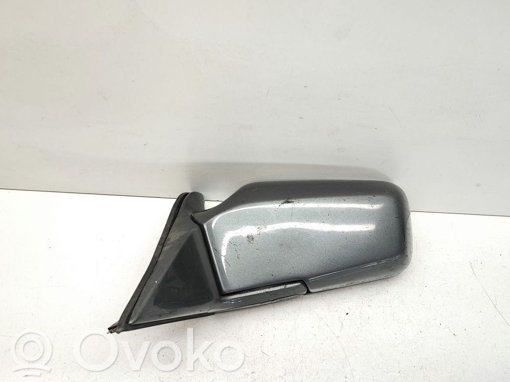 BMW 5 E34 Front door electric wing mirror 