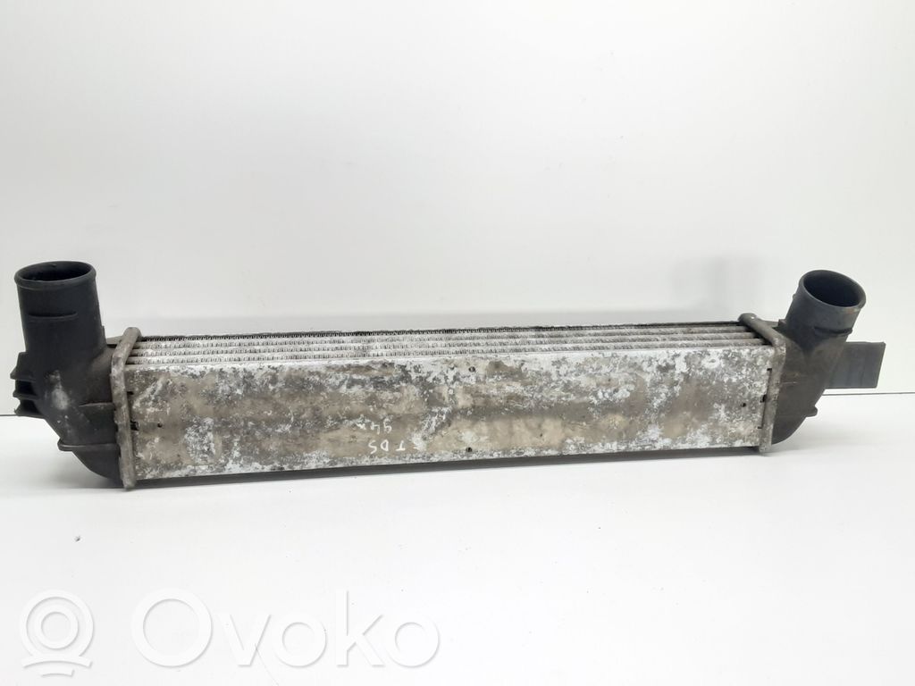 BMW 5 E34 Intercooler radiator 