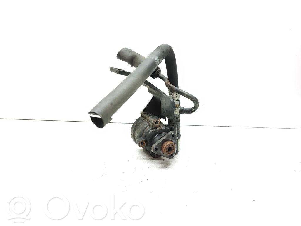 Alfa Romeo 166 Power steering pump 