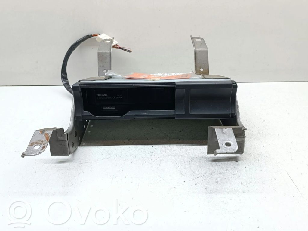 Nissan Almera Tino CD/DVD keitiklis 