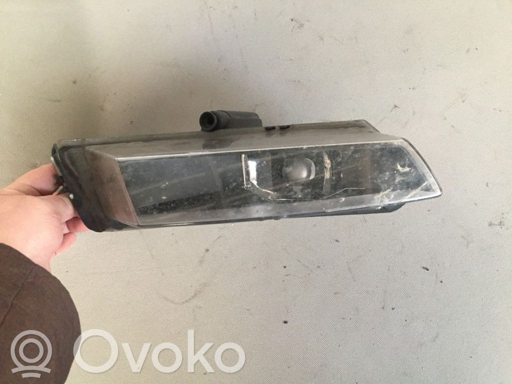BMW 1 E82 E88 Miglas lukturis priekšā 