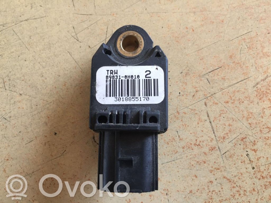 Toyota Aygo AB10 Airbagsensor Crashsensor Drucksensor 