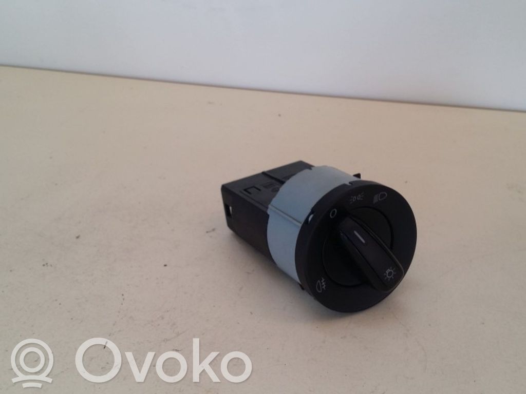 Interruptor de luz   1ST941531A