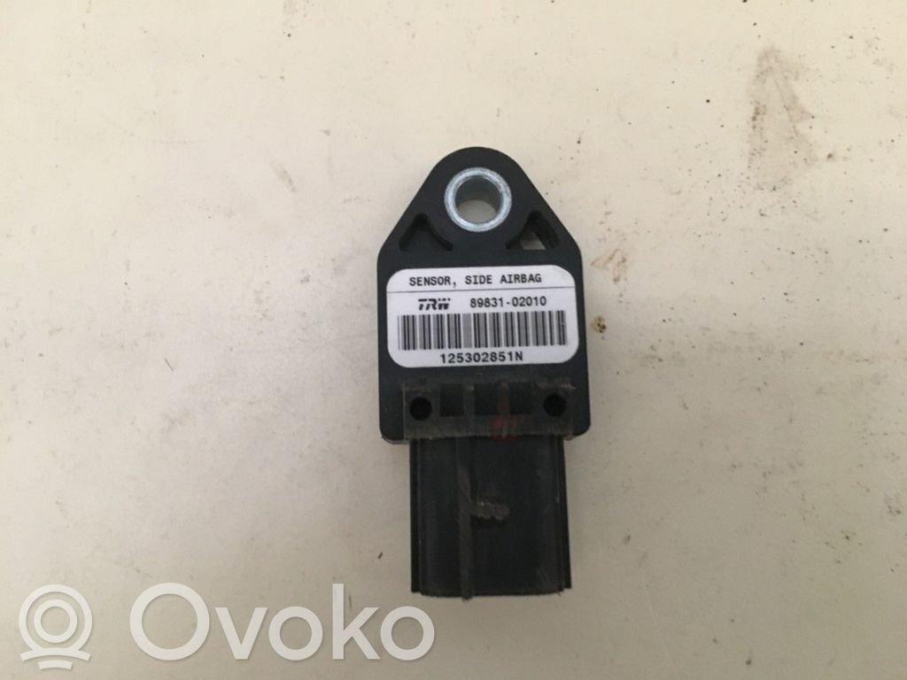 Toyota Corolla E120 E130 Airbagsensor Crashsensor Drucksensor 