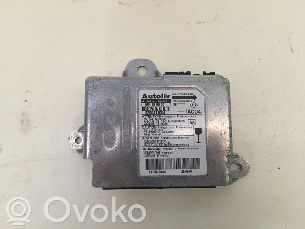 Renault Megane II Airbag control unit/module 
