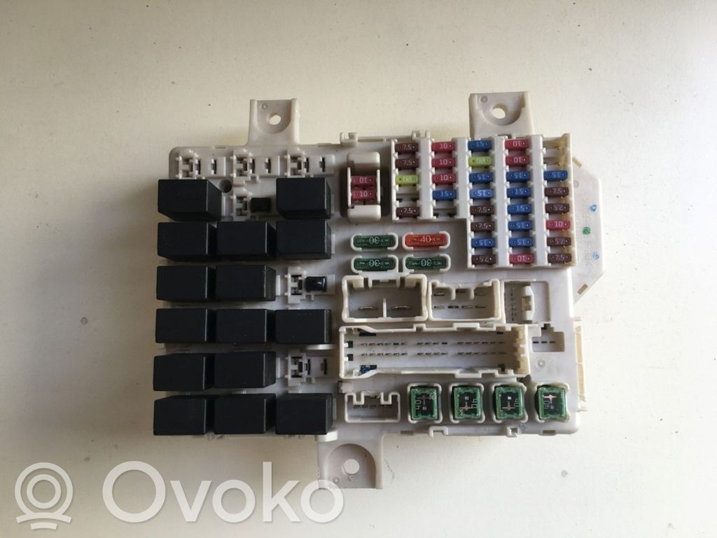 Smart ForFour I Fuse box set 
