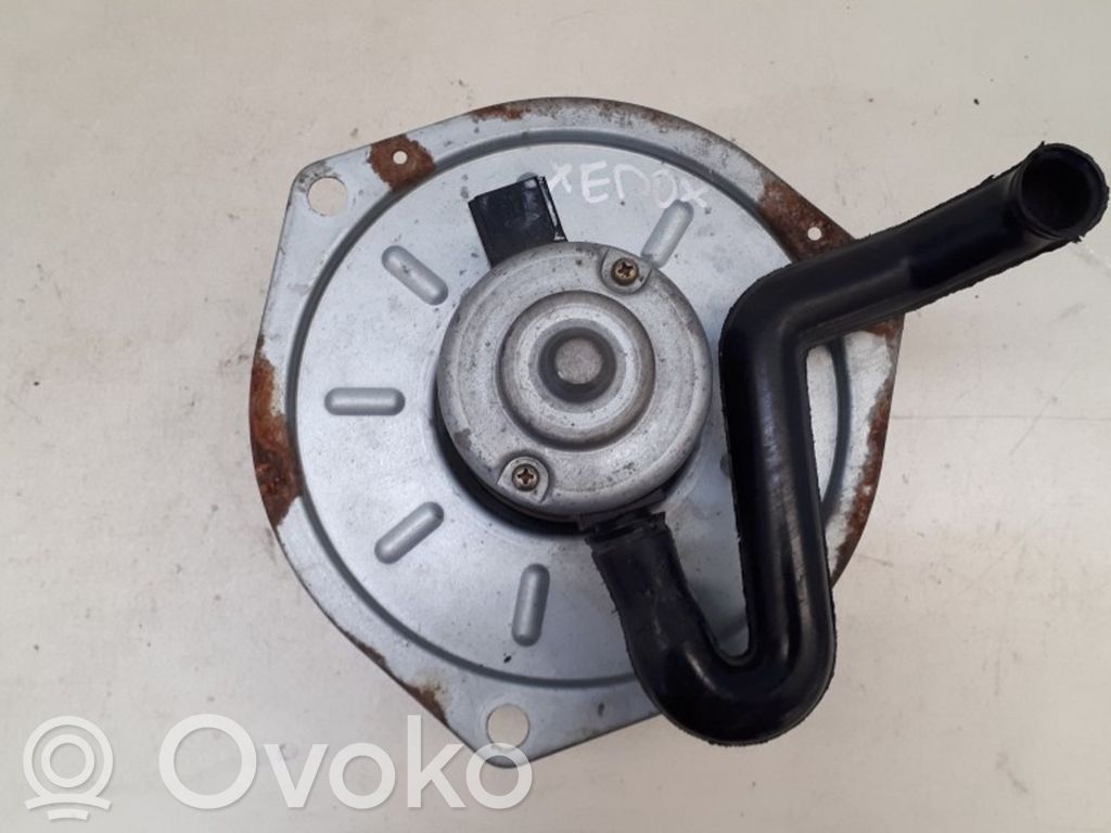 Mazda Xedos 6 Pečiuko ventiliatorius/ putikas 