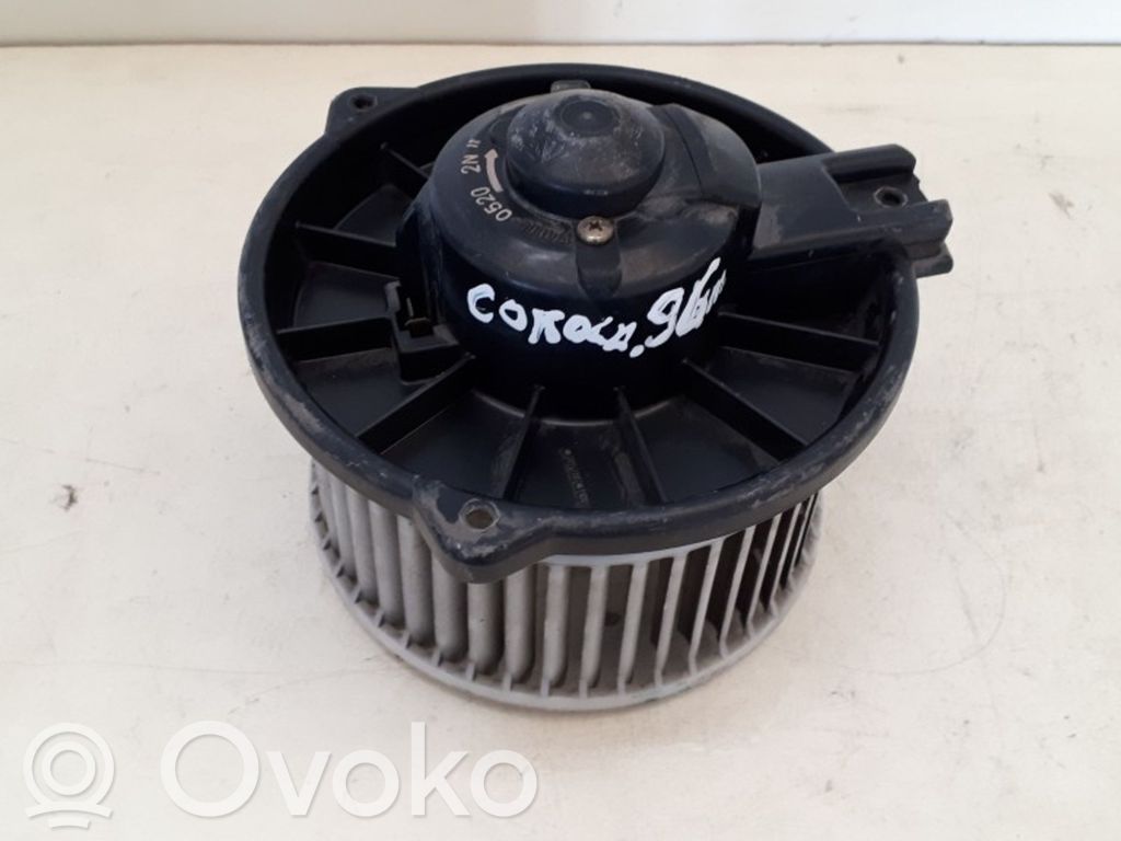 Toyota Corolla E90 Heizungslüfter 